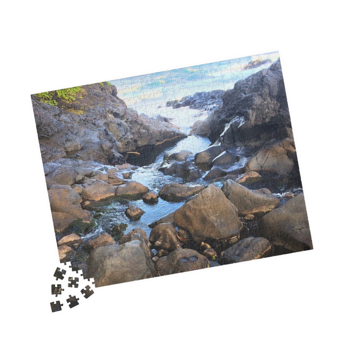 Serene Pool Flow Nature Puzzle (110-1014 Pieces)